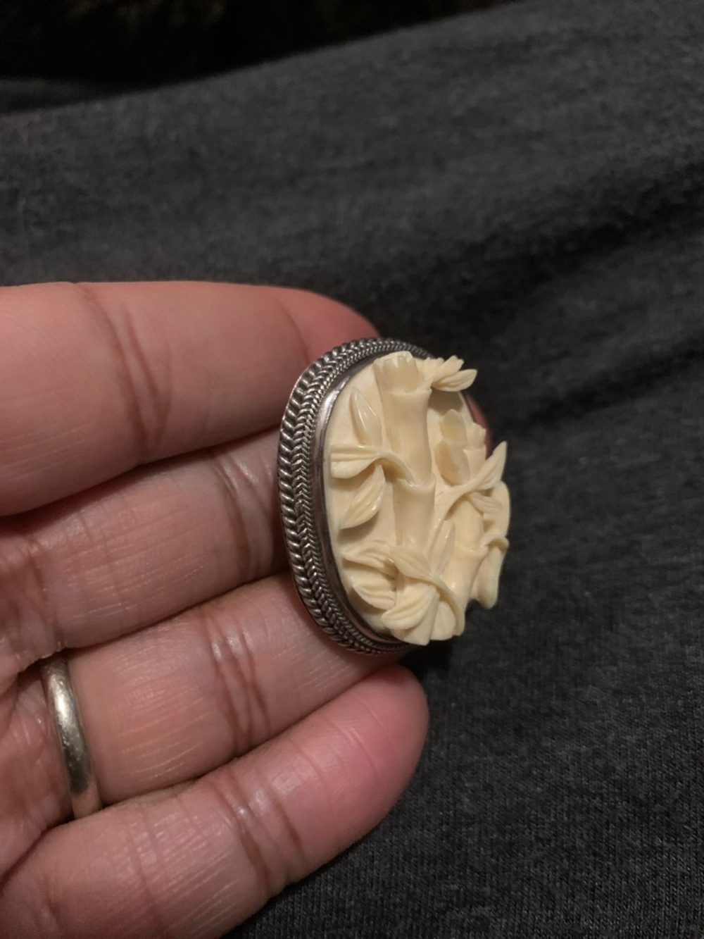 Vintage 925 Ivory Floral Cameo Pendant/Brooch - Picture 3 of 6